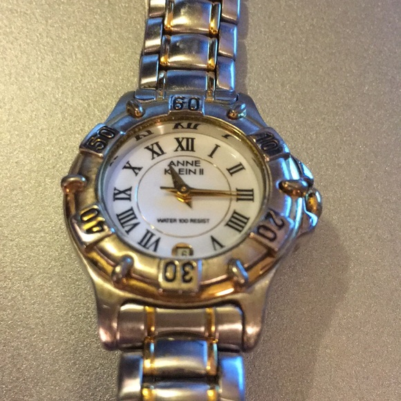 Anne Klein ladies watch - Picture 2 of 3